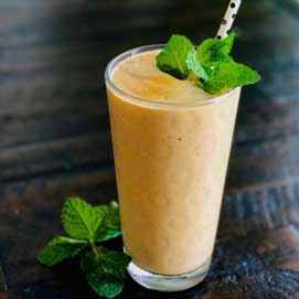 Papaya Oats Cinnamon Milk Smoothie